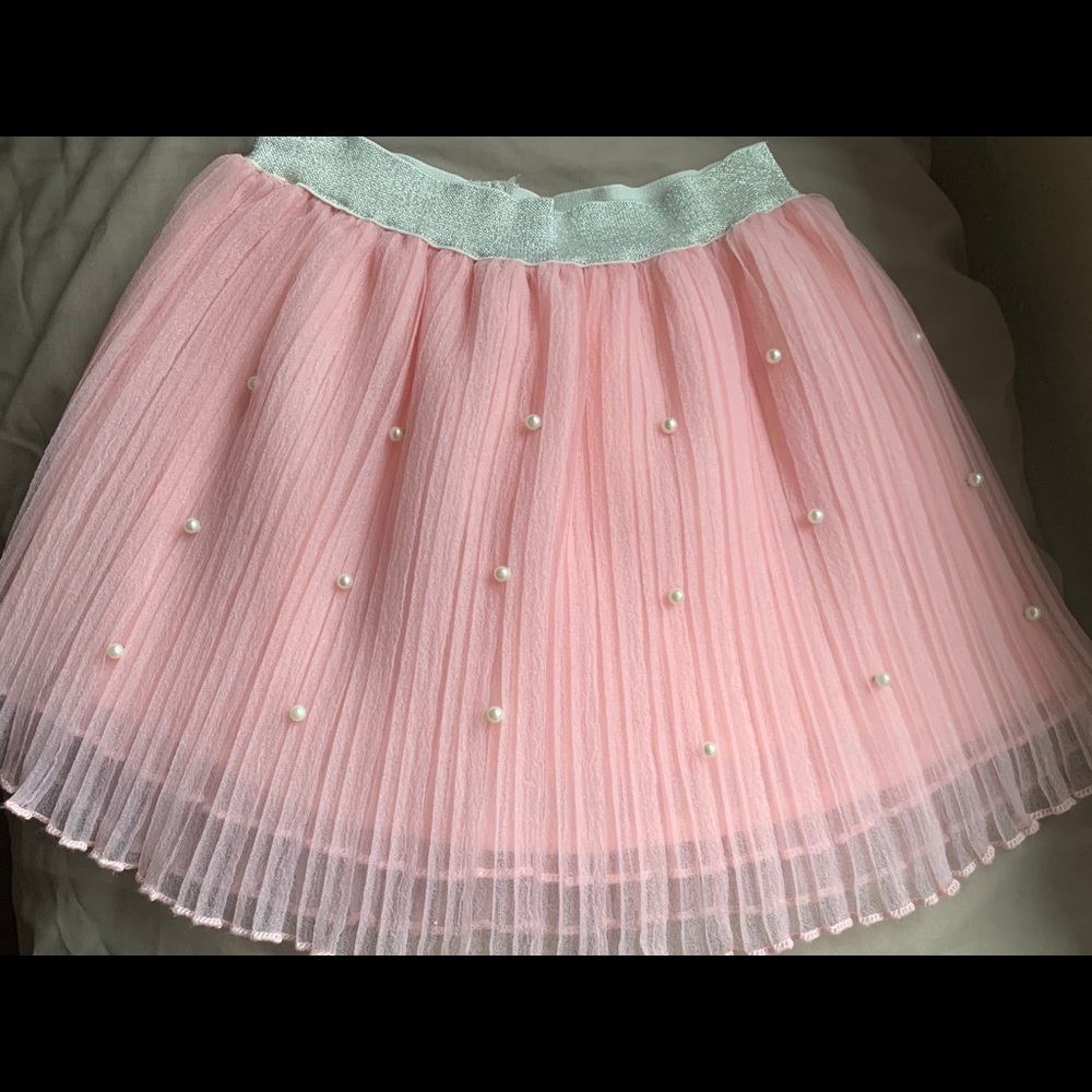 NWOT - Doe A Deer Pleated Skirt